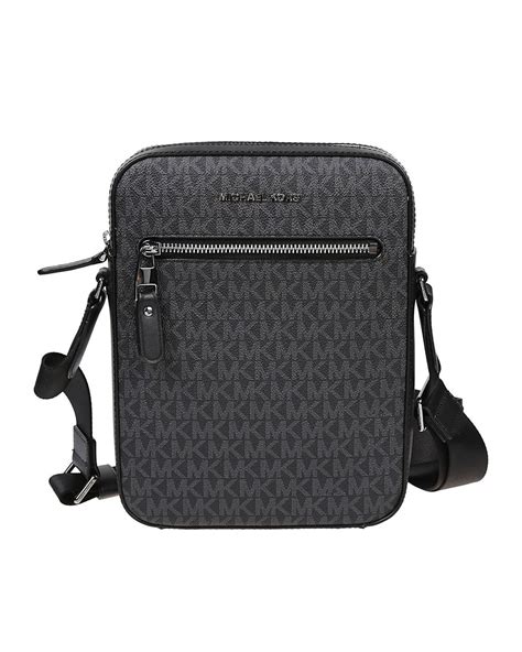 Varick Logo Flight Bag 